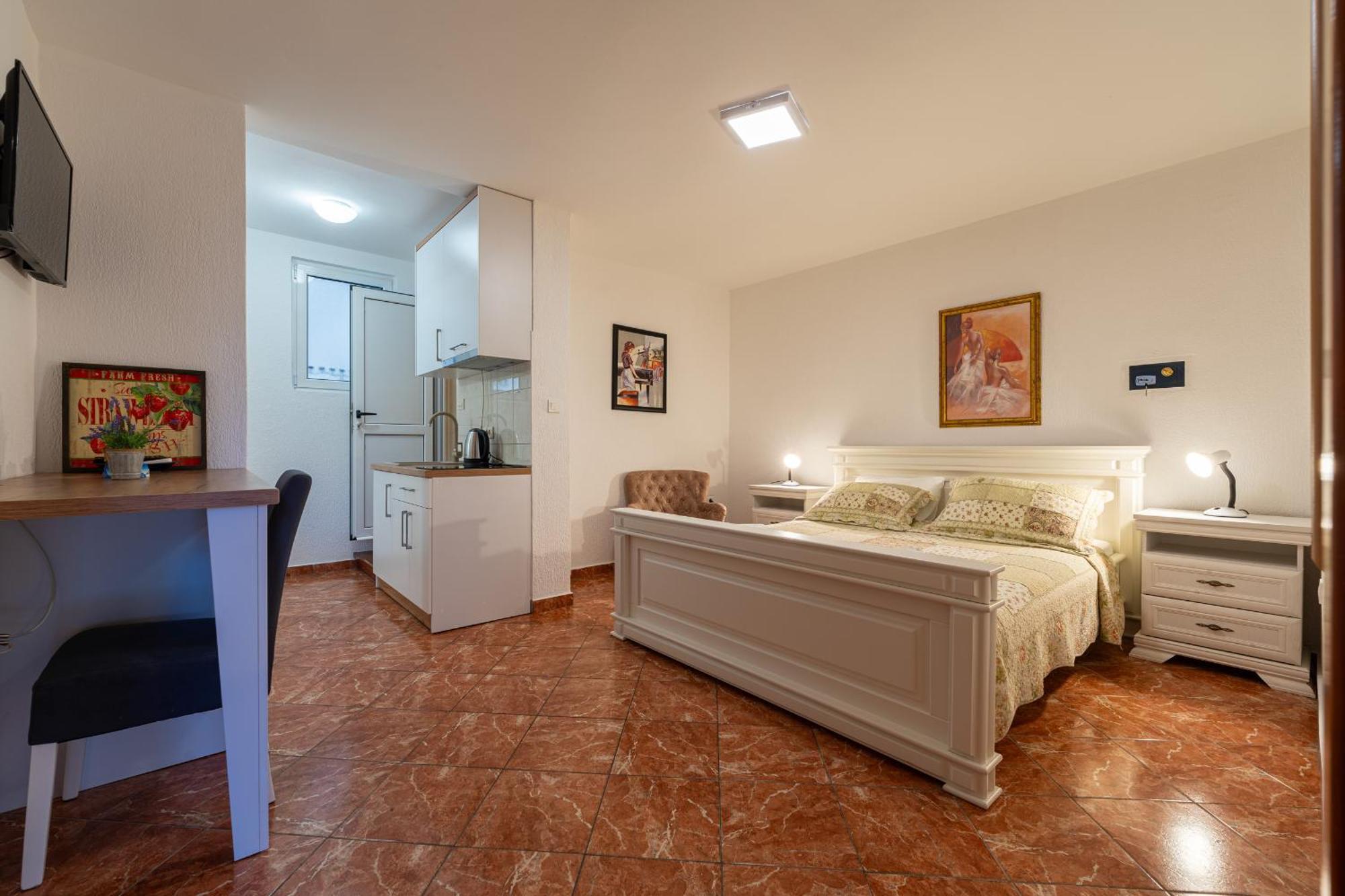 Jadranka Apartment Sutomore