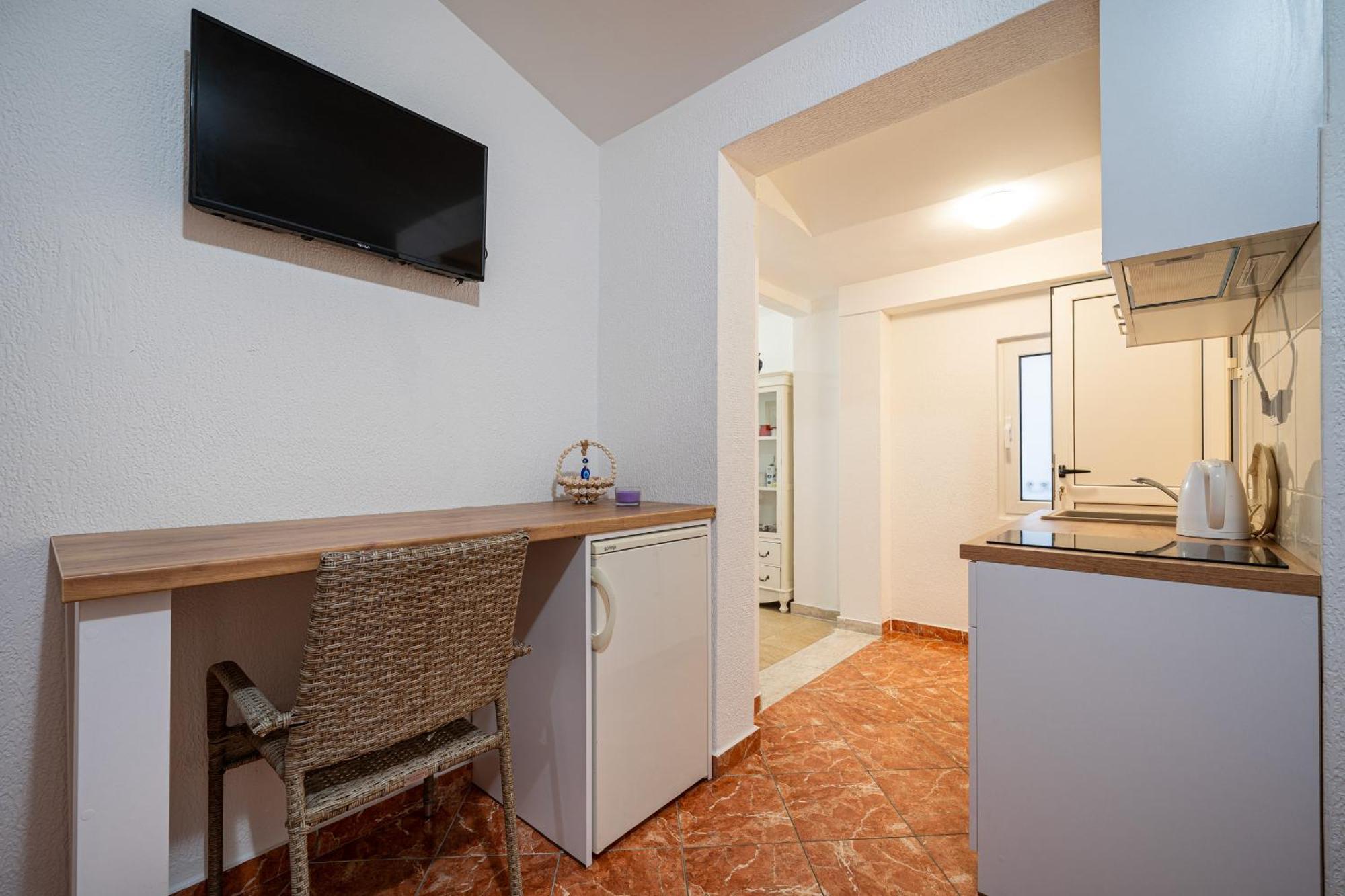 Jadranka Apartment Sutomore