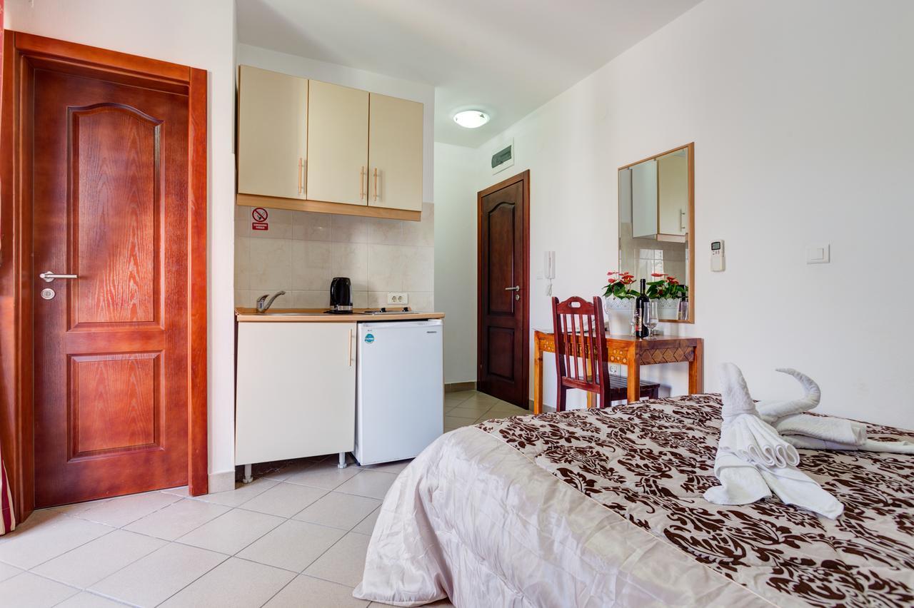 Jadranka Apartment *